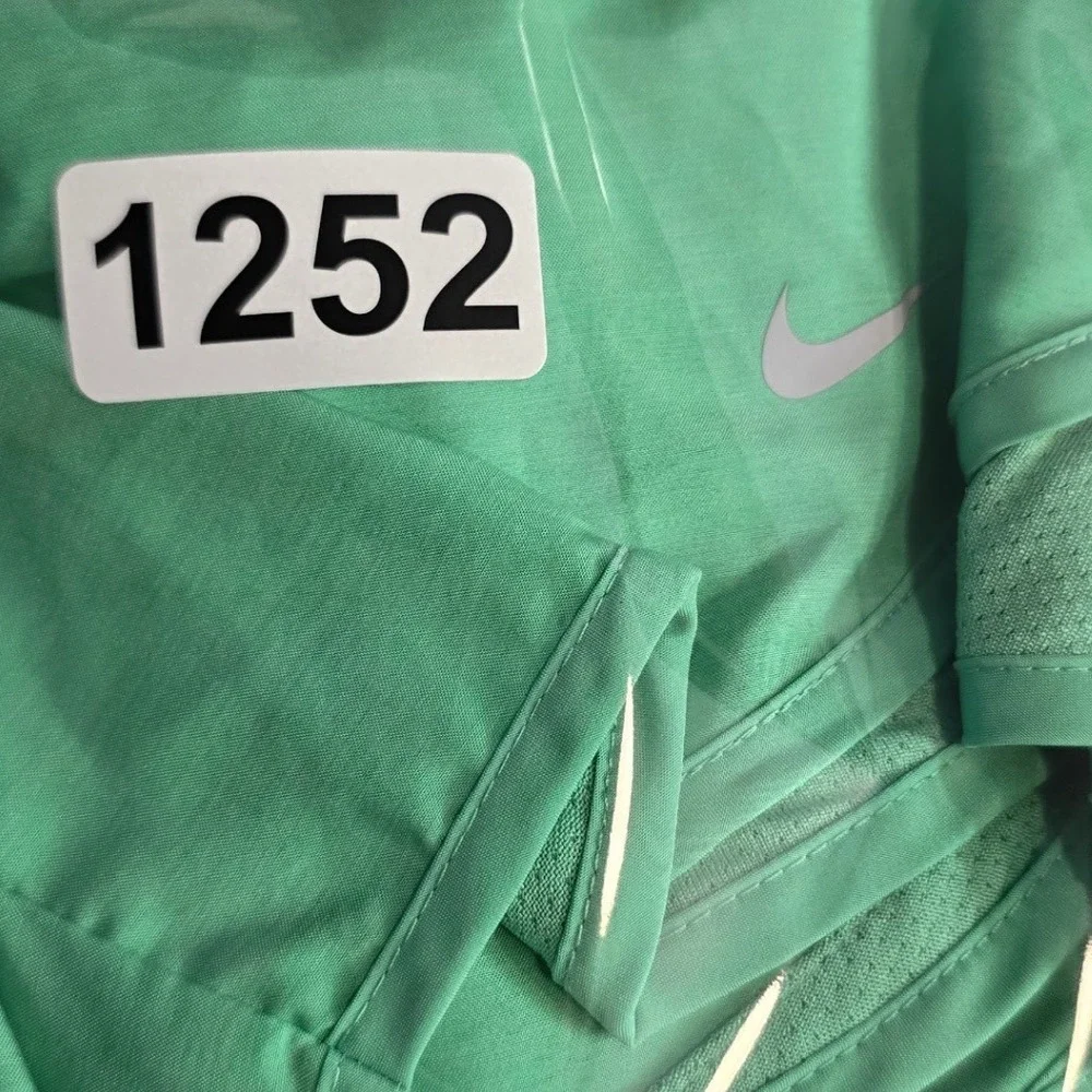Nike‎ Tempo Dri-FIT Running Shorts Green Mesh Athletic Womens XS